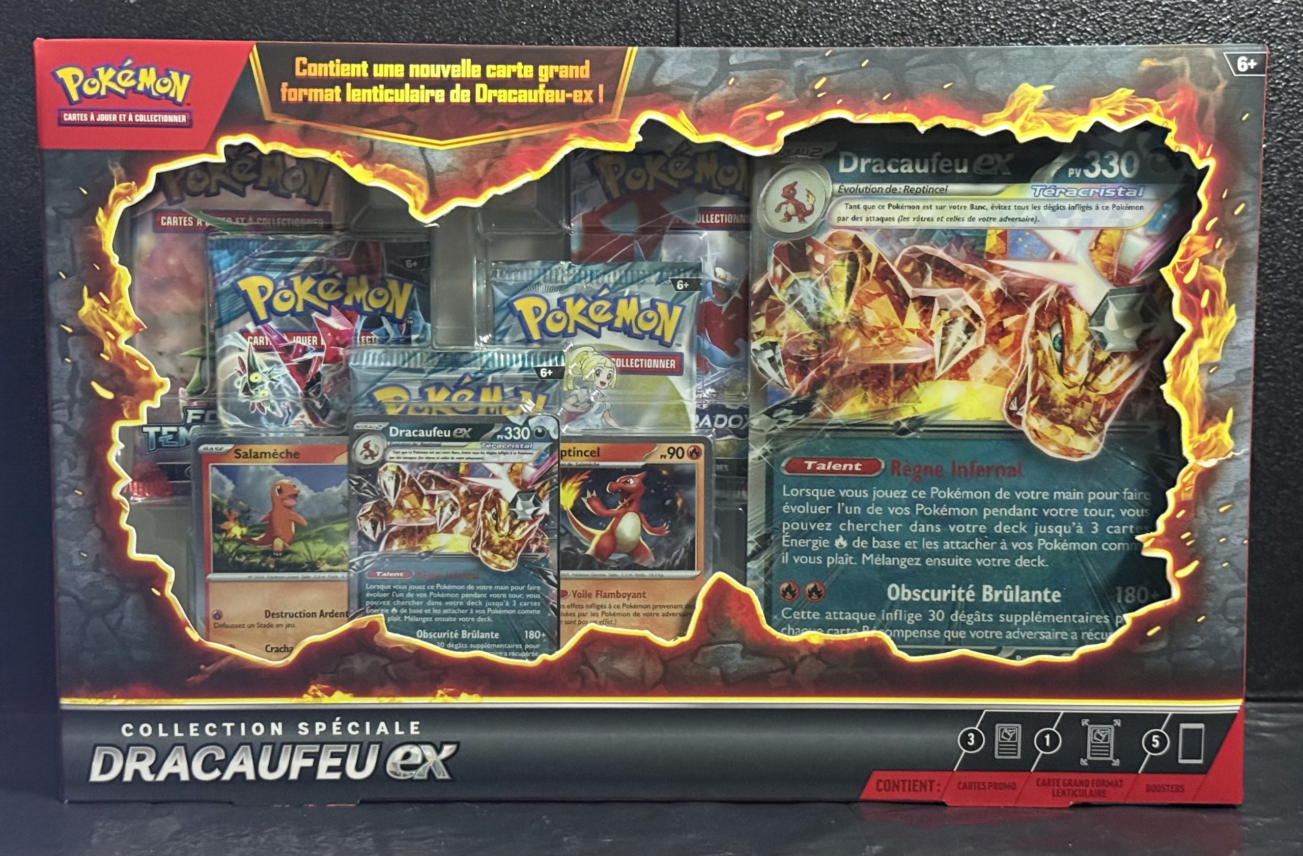 COFFRET POKÉMON COLLECTION Super Premium Dracaufeu Ex Figurine - FR EUR